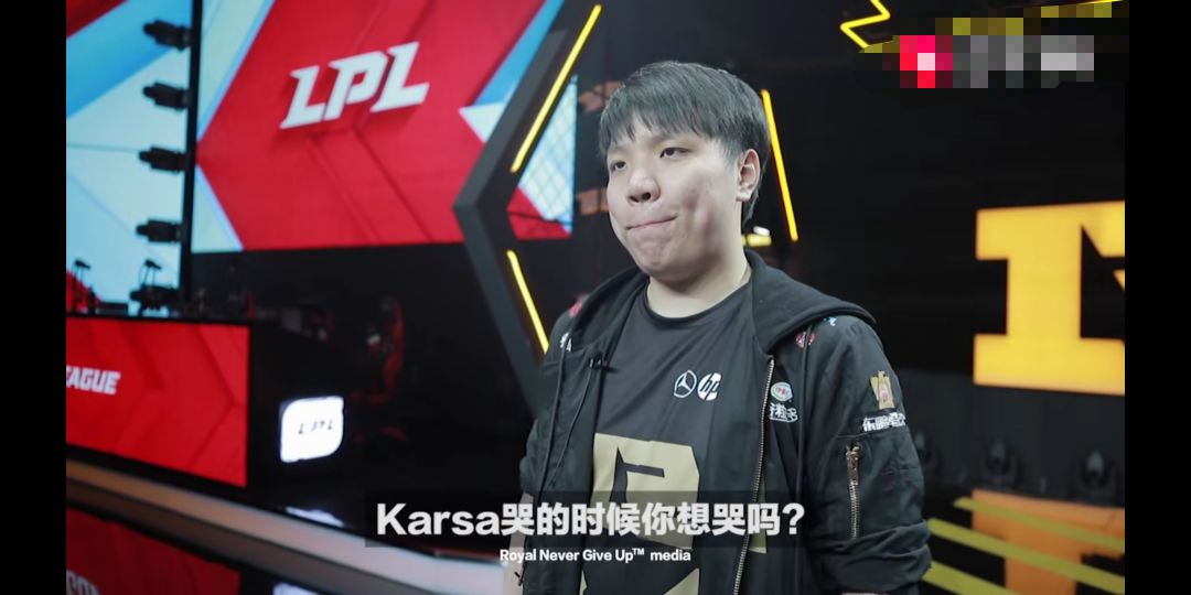 哈兰德与莱万谁厉害