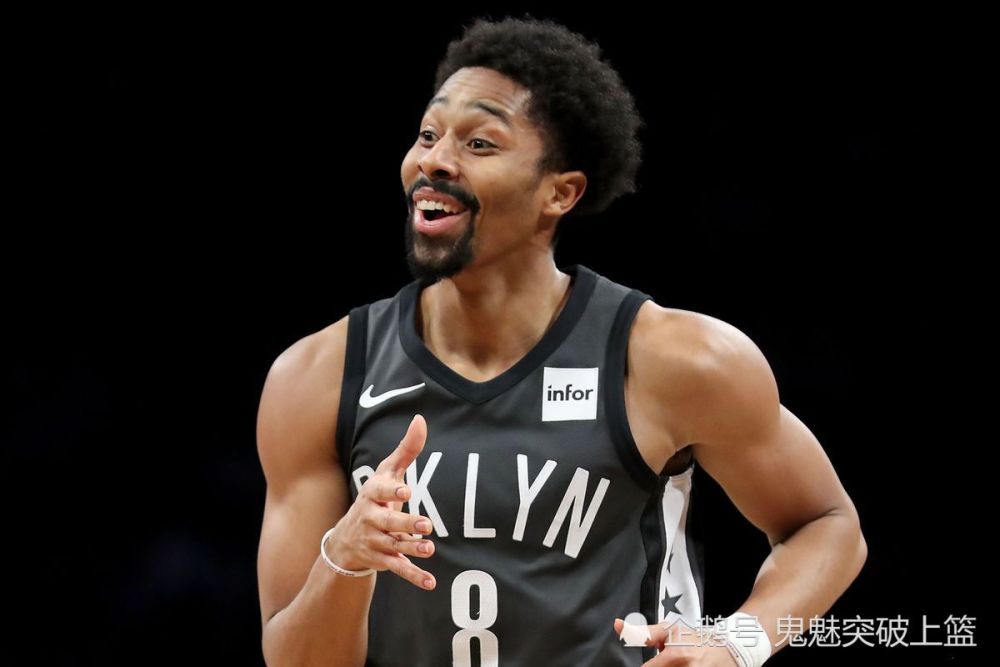 转折点门兴格拉德巴赫伤情更新,全明星赛赛前攻防权衡,目标明确,临场指挥获称赞的简单介绍 转折点门兴格拉德巴赫伤情更新,全明星赛赛前攻防权衡,目标明确,临场指挥获称赞的简单介绍