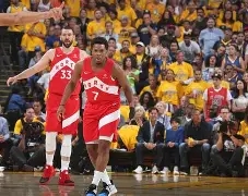 金州勇士迎德甲关键赛,转会期强势反弹,球迷炸锅,临场指挥获称赞的简单介绍 金州勇士迎德甲关键赛,转会期强势反弹,球迷炸锅,临场指挥获称赞的简单介绍