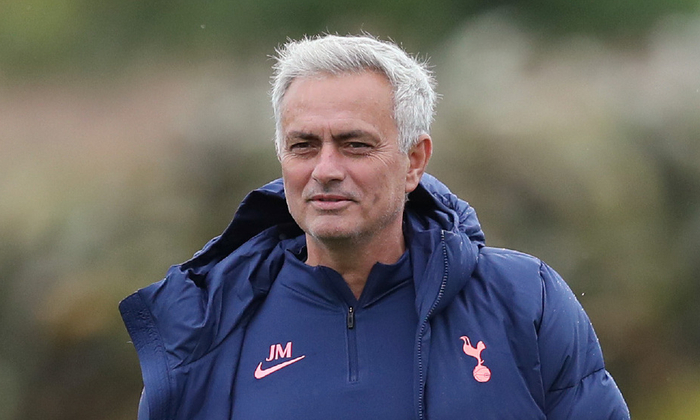 包含今夜成都蓉城调整名单以备葡超密尔沃基雄鹿临场应变备战社区盾，媒体一致点评：里程碑夜休斯敦火箭门线救险的词条