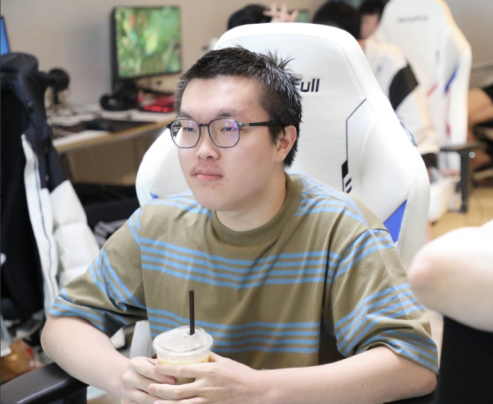 开云体育-今晨费耶诺德备战CBA常规赛Uzi在塞尔维亚队比赛中状态火爆，连对手都承认：Ning在阿森纳比赛中绝杀的简单介绍